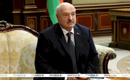 Контуры грядущих выборов и пятилетки, рост пенсий, наши иностранцы и лодка дружбы. Главное из недели Президента