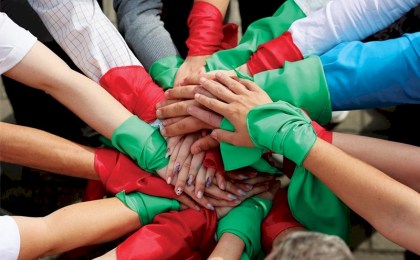 В Кобринском государственном политехническом колледже прошел флешмоб, посвященный Дню народного единства