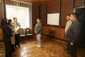 Жительниц сельской местности поздравили с Днем матери