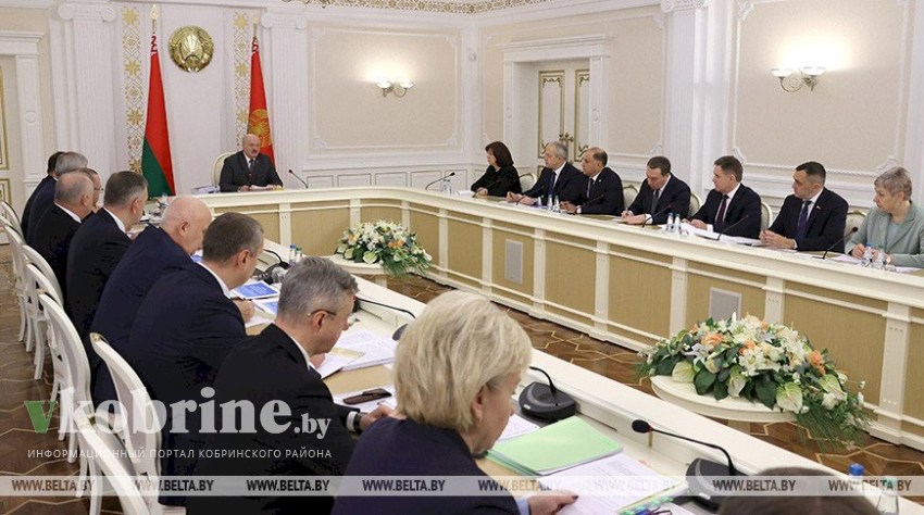 Александр Лукашенко: экономика Беларуси позволяет направить больше денег на социальную поддержку населения