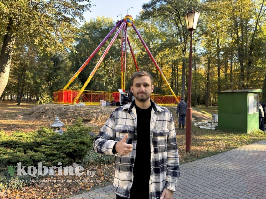 Летающая тарелка замечена в Кобринском парке им. А.В. Суворова