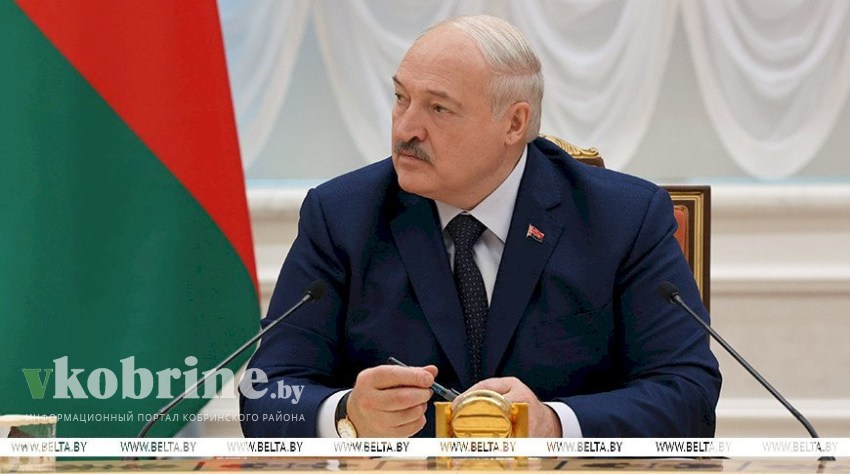 «Конспирология »Дажынак«, наши в Антарктиде, социальная поддержка и большой спорт. Итоги Недели Президента