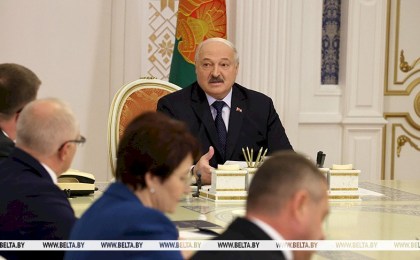 За мир и порядок. Подписей за выдвижение Лукашенко на новые выборы уже в 15 раз больше требуемого