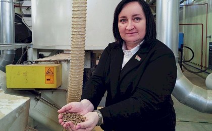 Депутат Полина Василюк работает в округе