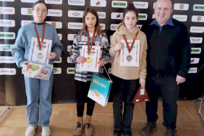 Кобринчанка Кристина Потупчик – чемпионка области по шахматам!