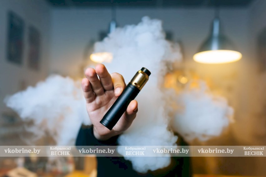 В Беларуси зафиксировали первую смерть после курения вейпа