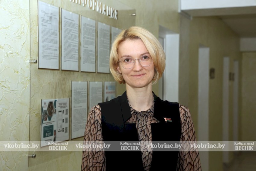 Молодые специалисты и комфортные палаты: врач и депутат Оксана Сивенкова ответила на проблемные вопросы кобринчан