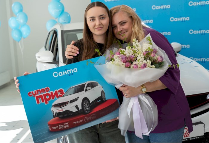 «Решила, что все это развод»: брестчанка купила бутылку газировки и выиграла машину