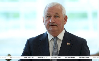 Особое внимание будет уделено судо- и авиастроению - Петр Пархомчик представил Президенту программу развития промышленности Брестской области