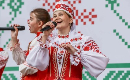 Кобринские коллективы вернулись с песенного форума с наградами