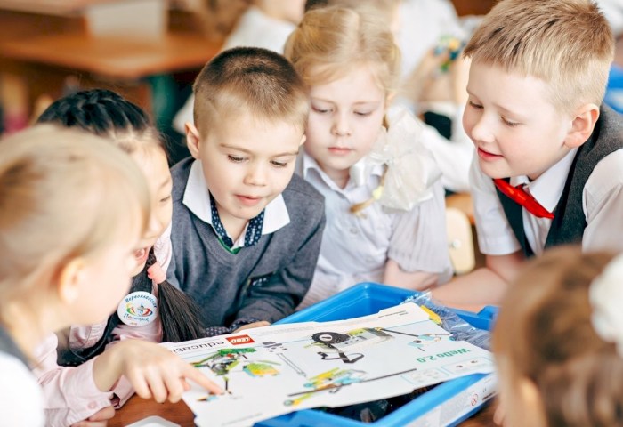 Как получить единовременную выплату к школе: инструкция для многодетных семей