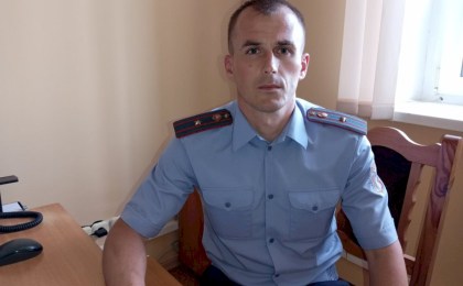 О законности хранения оружия и возможных последствиях рассказал старший инспектор по разрешительной работе Дмитрий Дубина