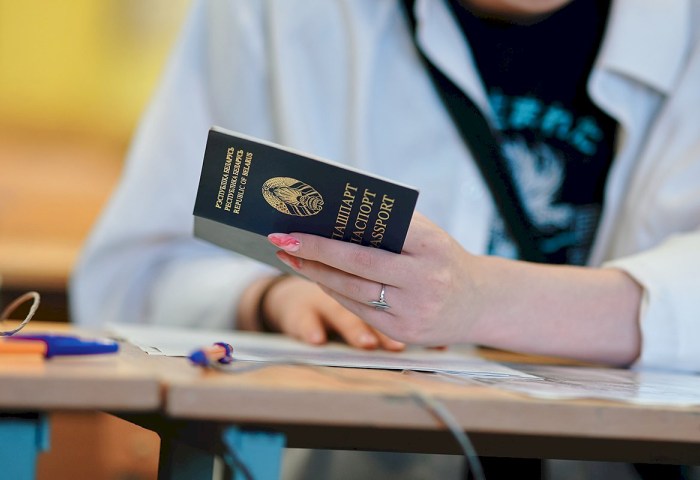 В Беларуси с 1 июля начали выдавать сертификаты ЦТ: что нужно знать абитуриентам