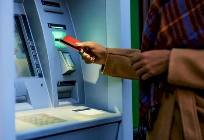 В ночь на 12 июля у белорусов могут не работать банковские карточки некоторых банков