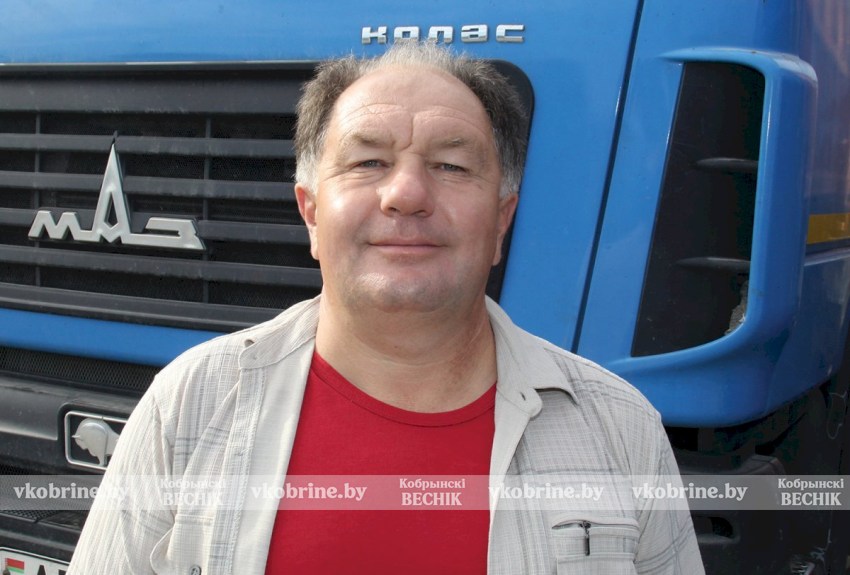 Водитель Сергей Радчук работает в ОАО «Батчи» более 30 лет