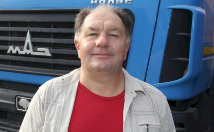 Водитель Сергей Радчук работает в ОАО «Батчи» более 30 лет