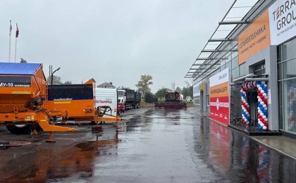 «АМКОДОР» представил продукцию в новом мультибрендовом центре в Орловской области