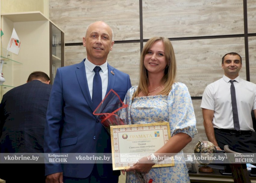 День строителя отмечают в ДКУП «УКС Кобринского района» 