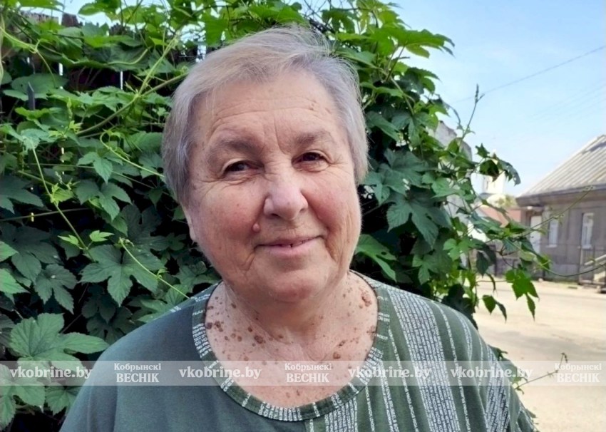 Шитье, субботники и сохранение традиций - староста деревни Забужки Надежда Круглова отметила юбилей