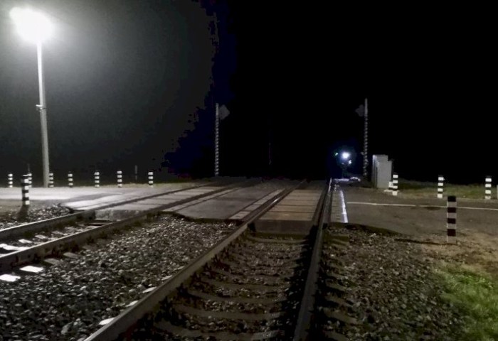 В Кобринском районе поезд насмерть сбил 21-летнего парня, заснувшего на железнодорожных путях