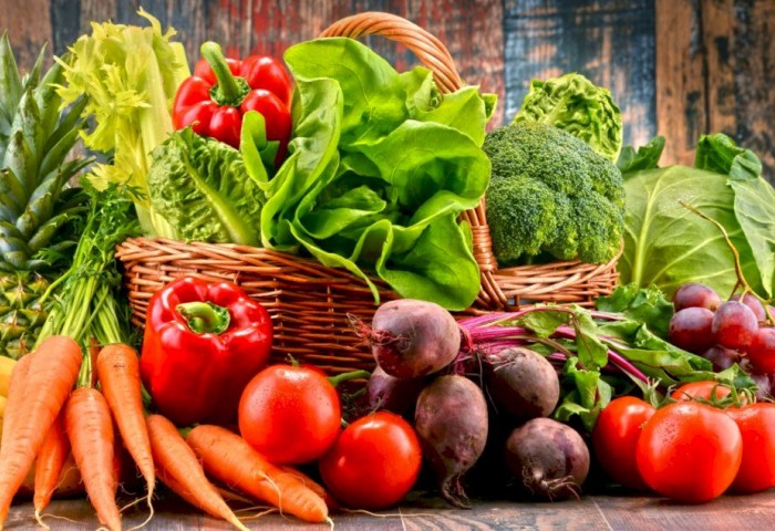 Можно ли продавать овощи с приусадебного участка без уплаты налога? Юрист объясняет