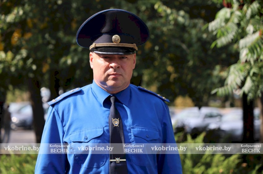 В профессию привела романтика - начальник Кобринского районного отдела Следственного комитета Денис Дараневич рассказал о работе следователей