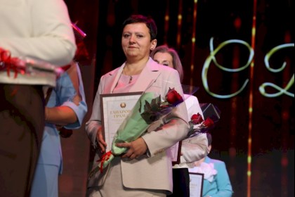 Педагог –  важное слово для каждого человека: праздничный концерт, посвященный Дню учителя, прошел в Кобринском Дворце культуры