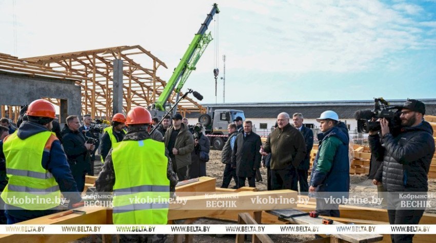 «Генералы» в экономиках, закрытые встречи, «золотые яйца» и образец для Полесья. Итоги недели Президента
