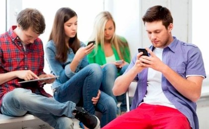 Цифровая зависимость: как вернуть контроль над жизнью - узнали у специалистов