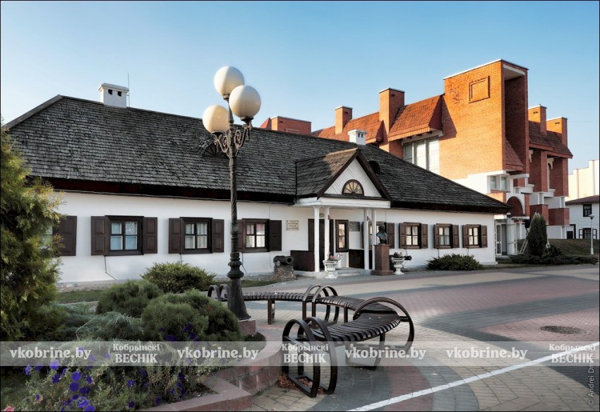 Многодетные семьи смогут бесплатно посетить музеи — в какие дни?