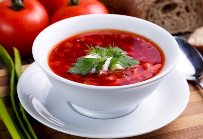 Кухня как искусство: магия красного цвета