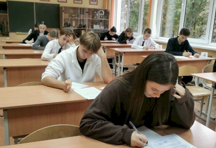 Учись управлять деньгами - в Кобрине прошел районный этап олимпиады по финансовой грамотности