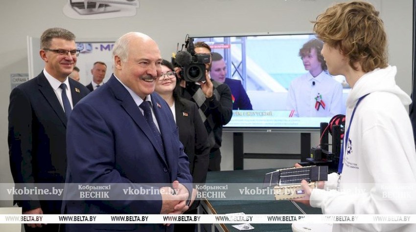 Кадры, большая сделка с США, экономическая стратегия, порядок на АЗС и юные Кулибины. Итоги недели Президента