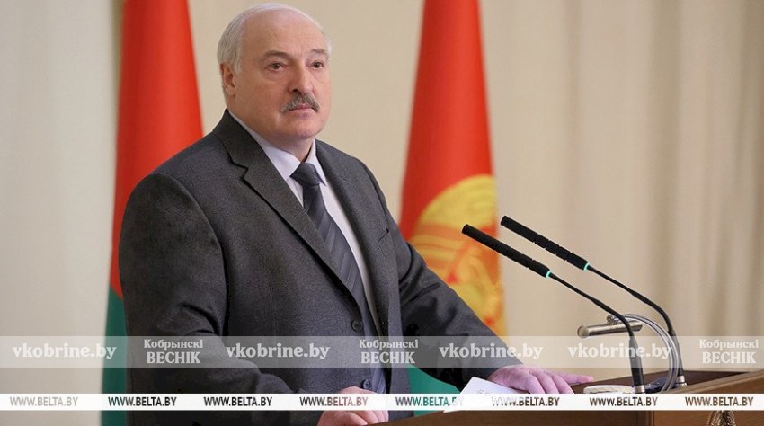 Мужской разговор в Витебске, злободневные темы, ливийский камбэк и громкий кинопроект. Итоги недели Президента