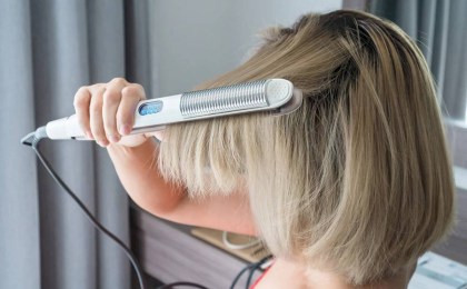 Каждой девушке на заметку! Стилист рассказала о распространенных ошибках при укладке волос