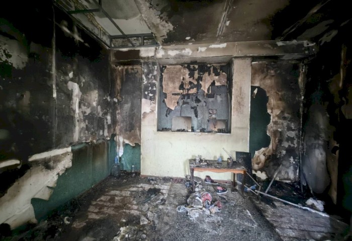 101 ИНФОРМИРУЕТ: горели хозпостройка и жилые дома