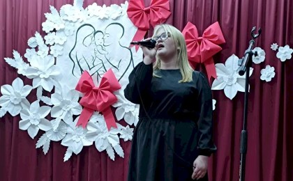 Покорить большую сцену - узнали, о чем еще мечтает юная певица Лилиана Филонец из агрогородка Стригово