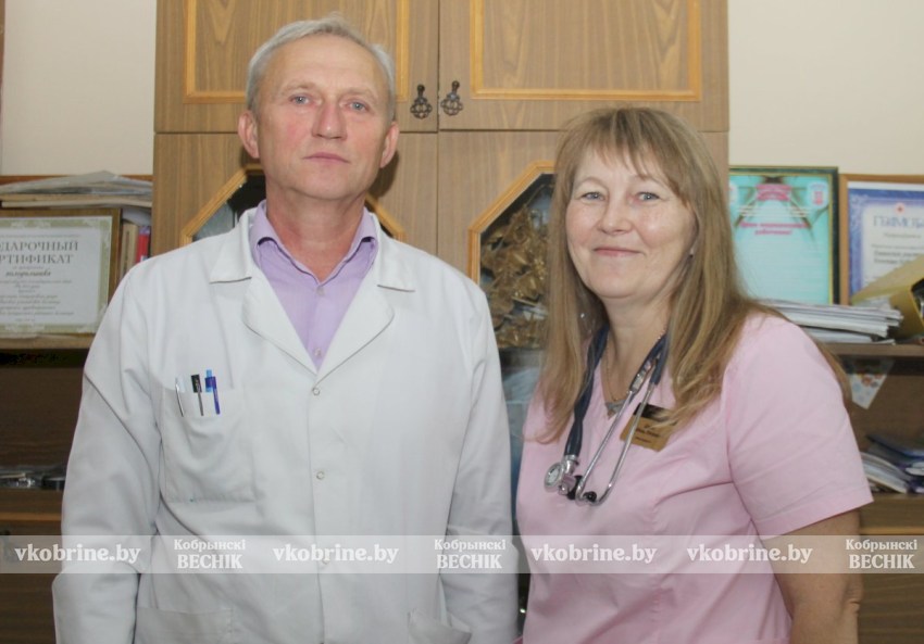 Герои в белых халатах - уже 30 лет Александр и Любовь Дейко работают в Дивинской участковой больнице