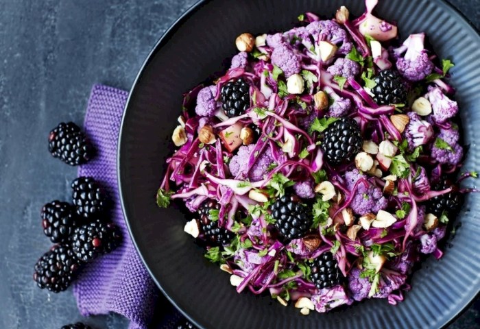 Секреты фиолетовой кухни: как удивить гостей необычным обедом