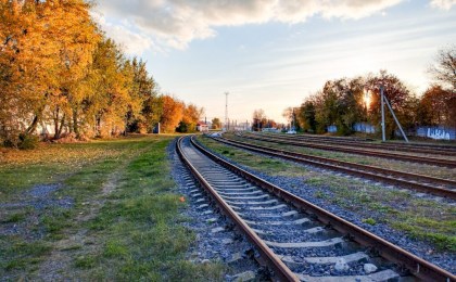 С начала года на железной дороге уже погибло 4 человека - помните, что это зона повышенной опасности!