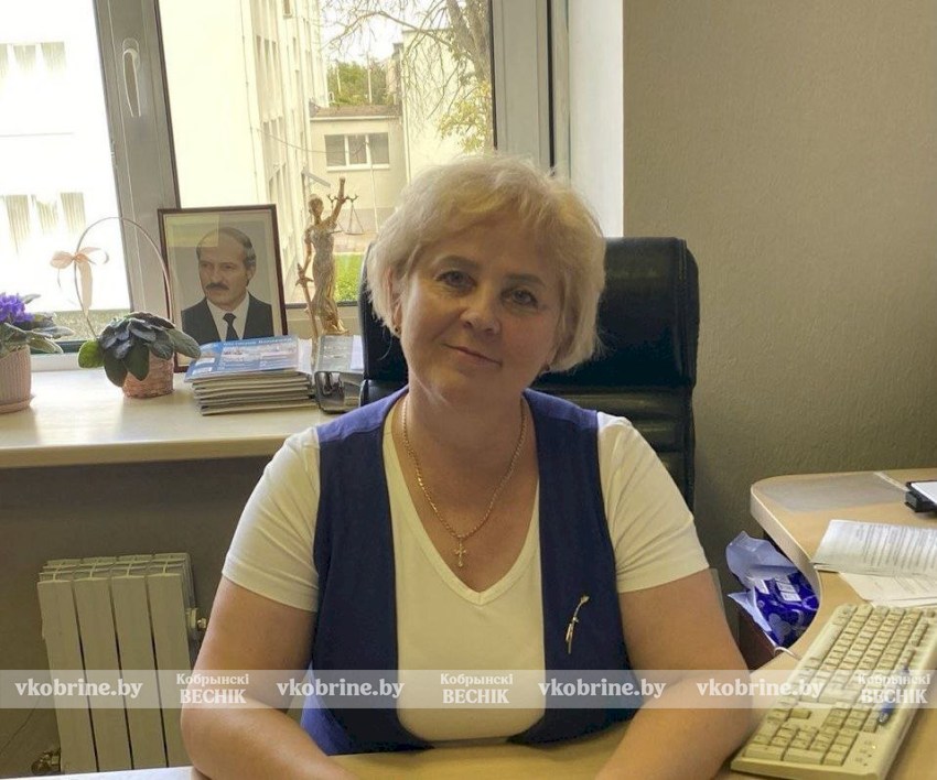 Женщина в юриспруденции: дело всей жизни заведующего юридической консультации Кобринского района Елены Мингазовой