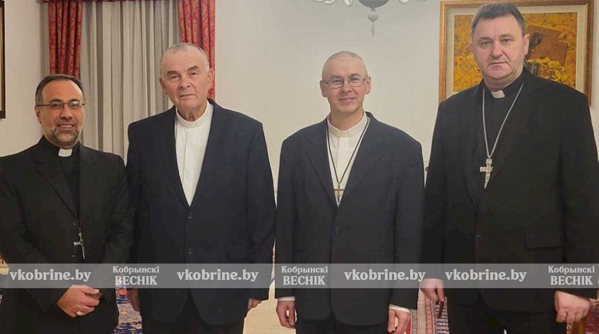 Президентом Беларуси помилованы и освобождены два католических священника