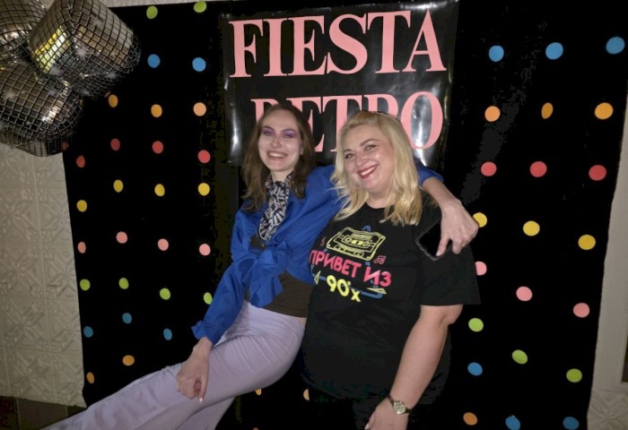 Сельская дискотека в стиле 90-х отгремела в агрогородке Батчи (ВИДЕО)