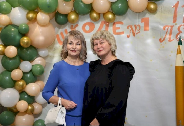 Сквозь 115 лет, бережно храня традиции - средняя школа № 1 г. Кобрина отметила свой юбилей