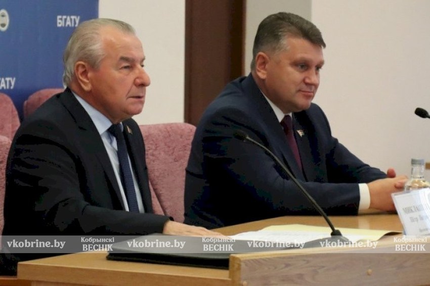 Пять судей Конституционного Суда будут избраны ВНС