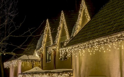 Можно ли вешать гирлянды на окна в Беларуси? Разбираем, за что реально могут оштрафовать