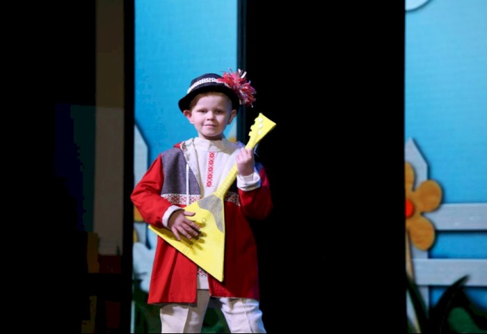 Не рядом, а вместе - праздник равных возможностей. На Кобринщине прошел 11 районный фестиваль инклюзивного творчества