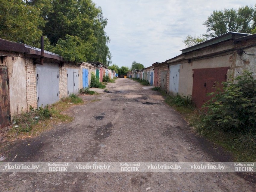 16-летняя девушка оказывала интим-услуги 62-летнему мужчине - оказалось, что организатором была ее мать