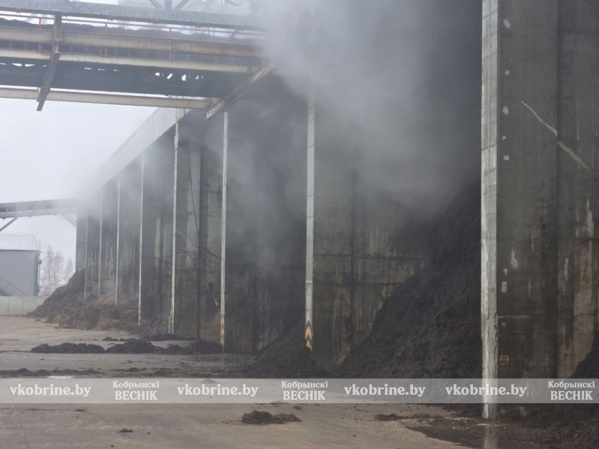 Проблема с запахом в Кобрине будет решена в 2026 году? Узнали на производстве (ВИДЕО)