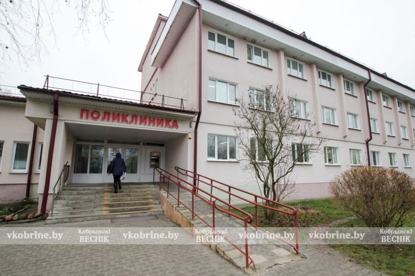 Как будут работать поликлиники и аптеки в новогодние праздники – смотрим график